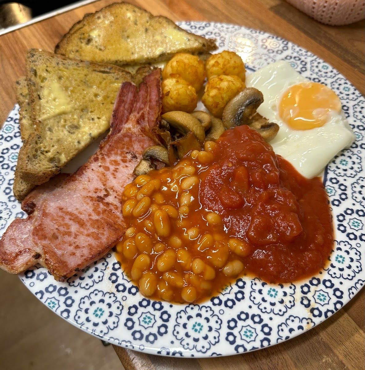 The Duck & Willow Cafe - 5