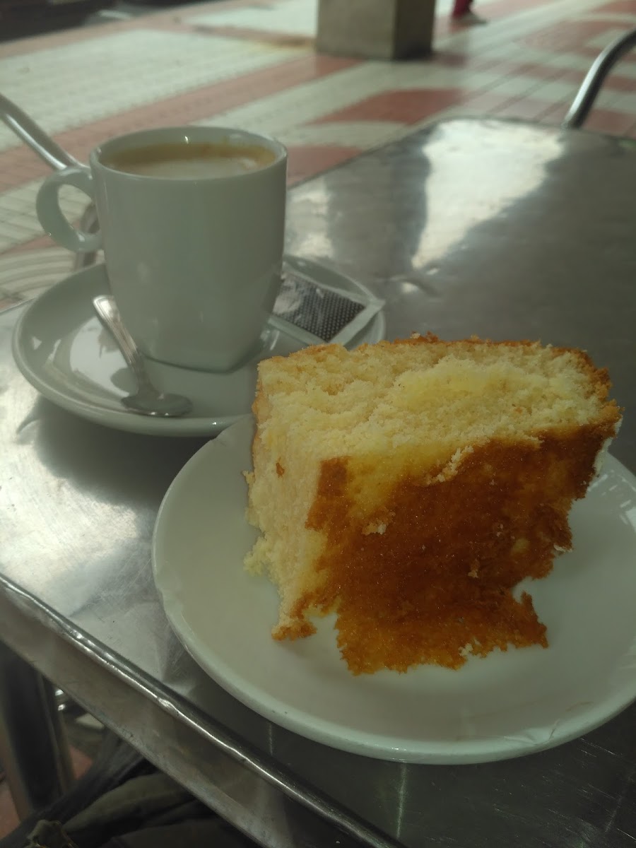 La Camelia Cafetaría - 8
