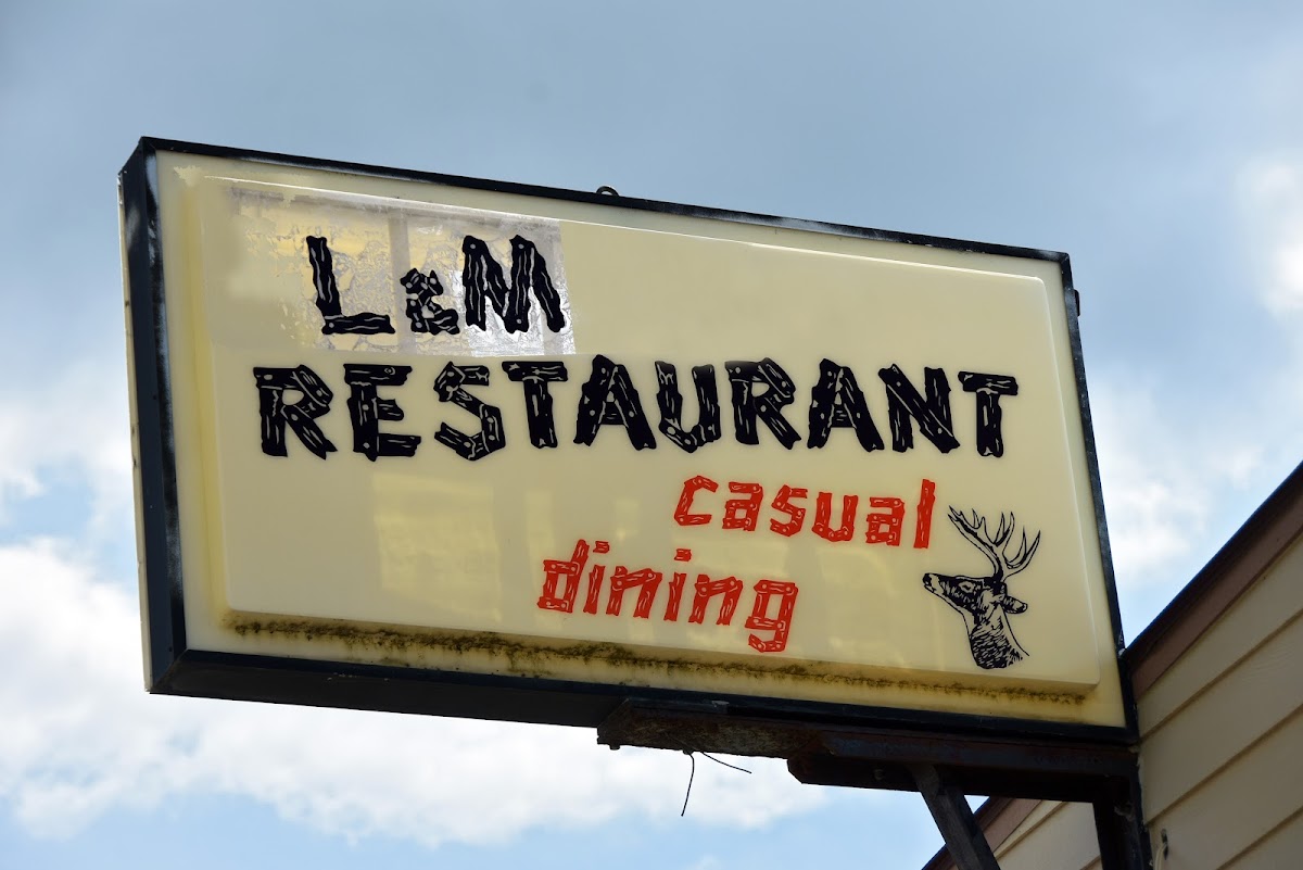 L & M Cafe - 3