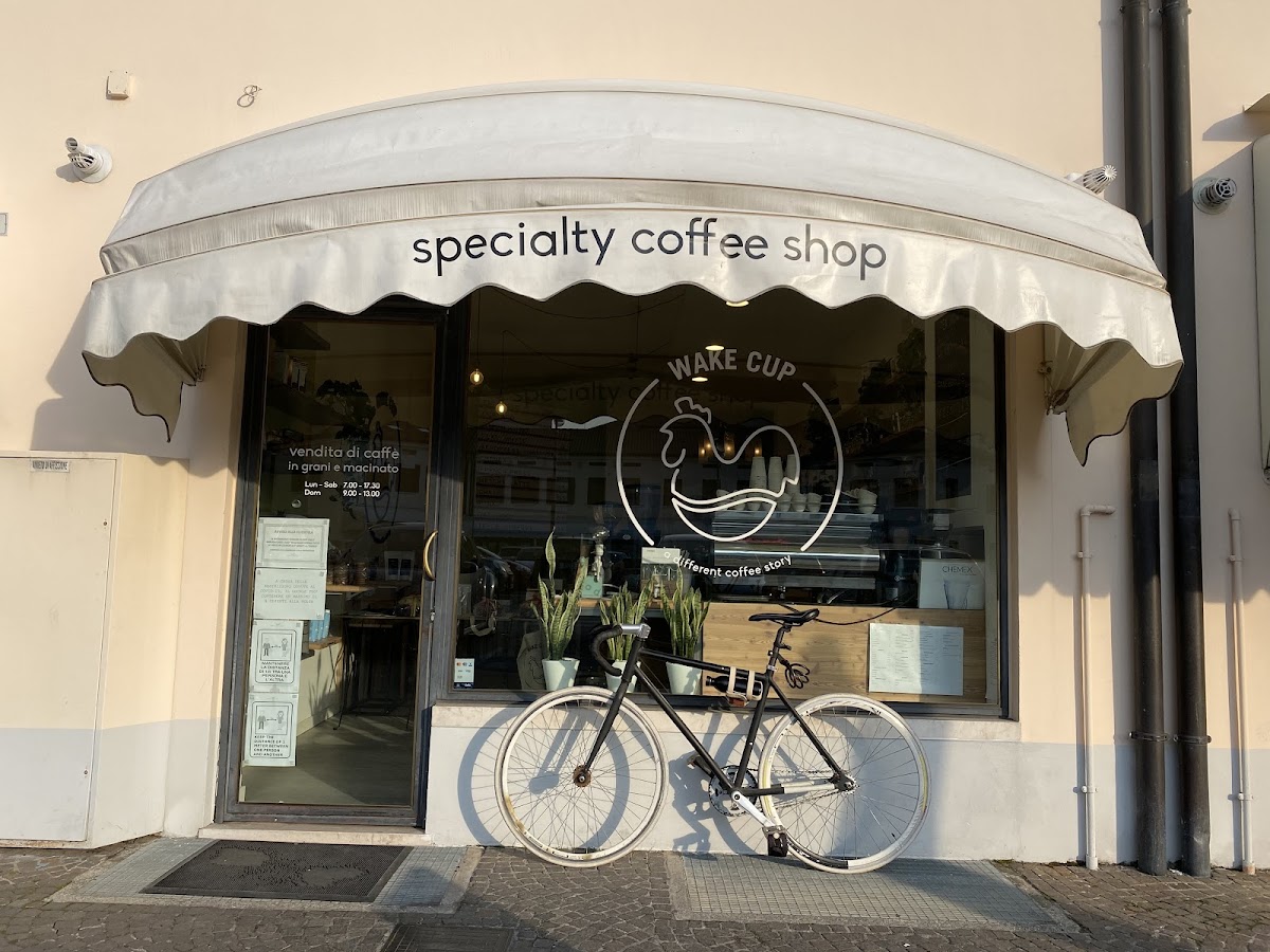 Wake Cup - a different coffee story