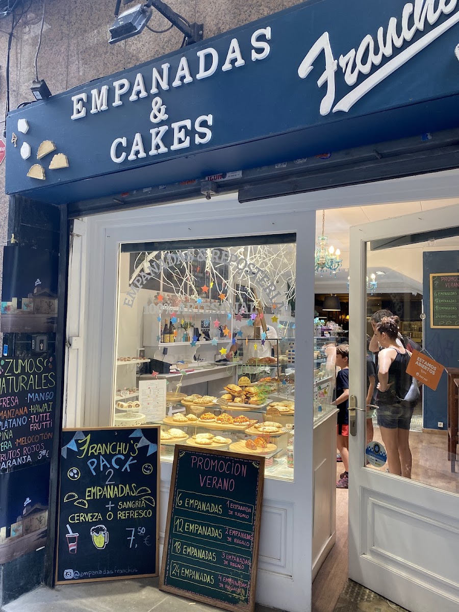 Empanadas & Cakes Franchu's Comida Artesanal Reposteria Casera