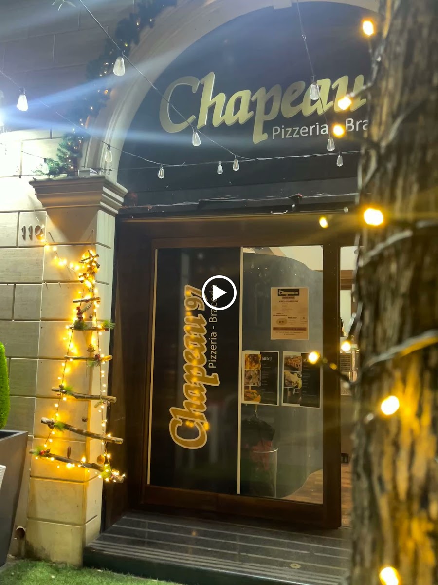 Chapeau 97 Pizzeria