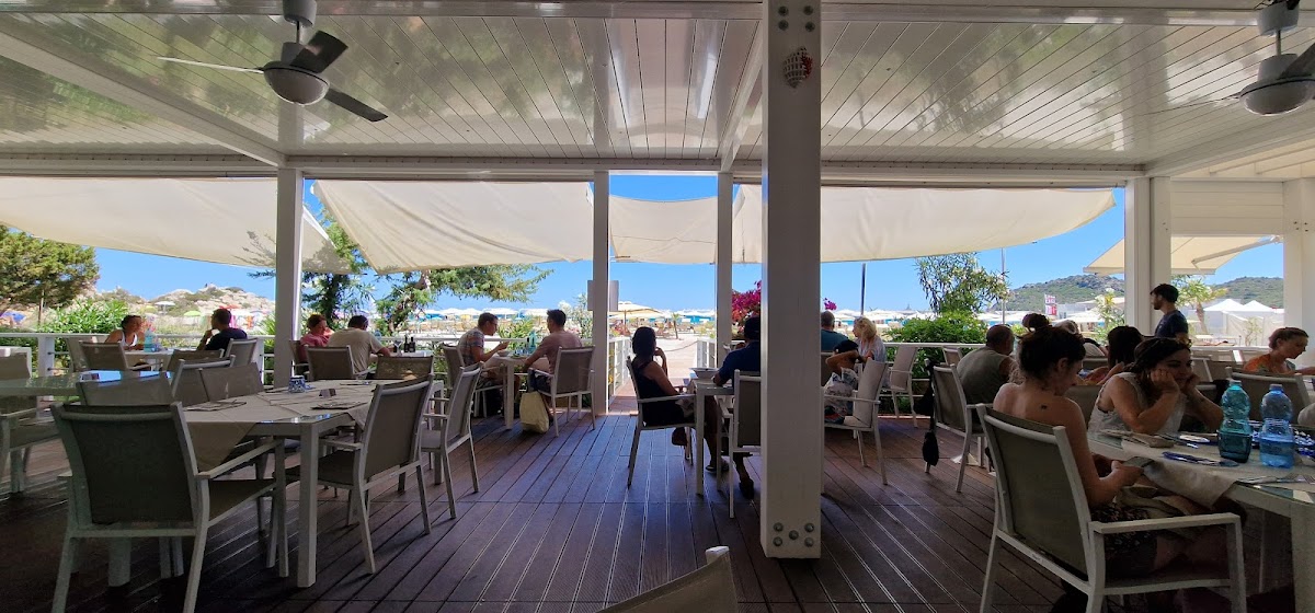 Delfino Club Restaurant