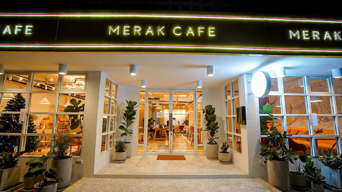 Merak Café & Restaurant