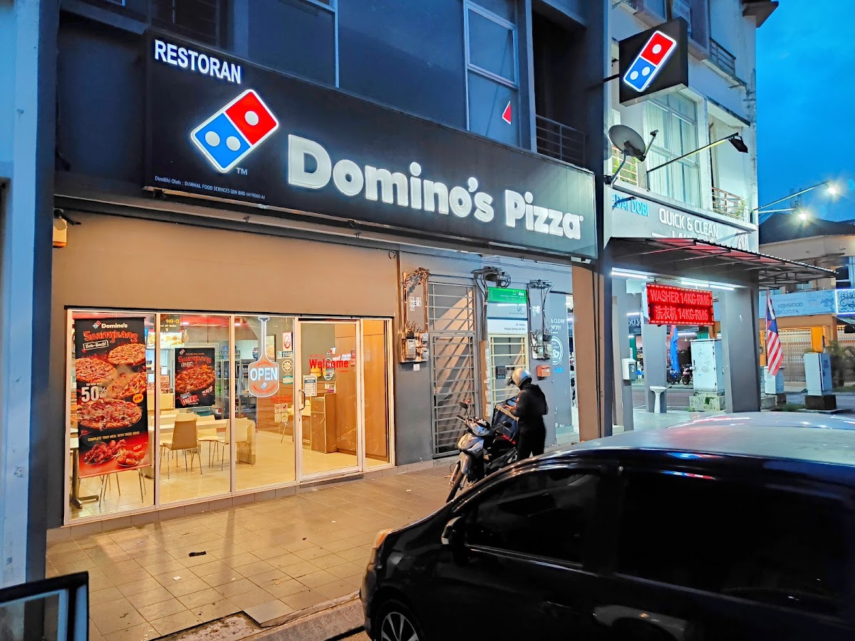 Domino's Setia Tropika