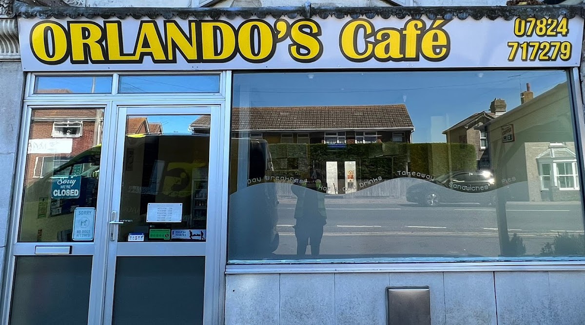 Orlandos Cafe