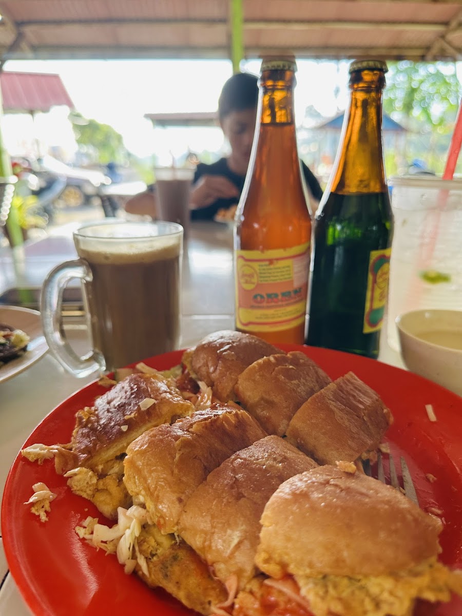 Kedai Roti John Pak Hassan