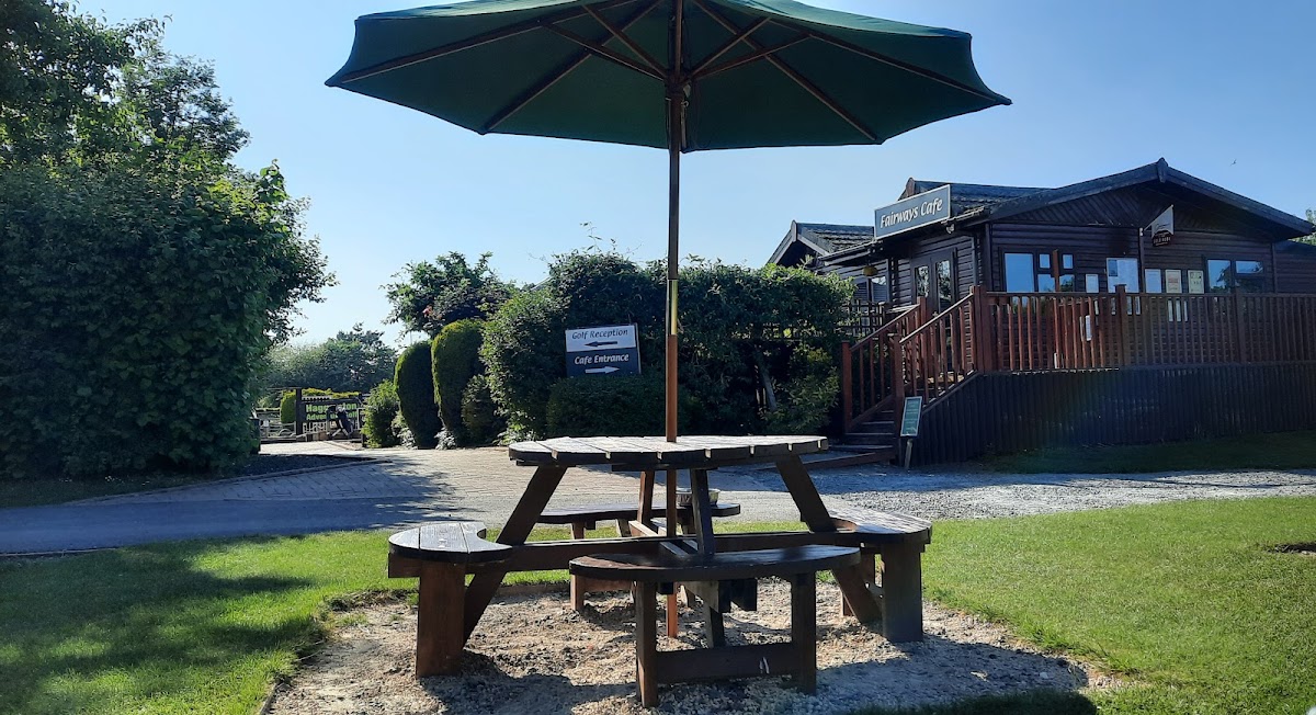 Fairways Cafe - 5