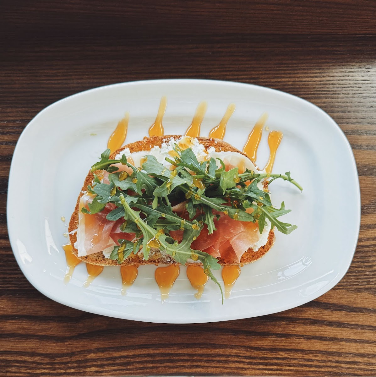 Roast & Toast - Cafe & Cocktail Bar (Simple Roast Downtown) - 2