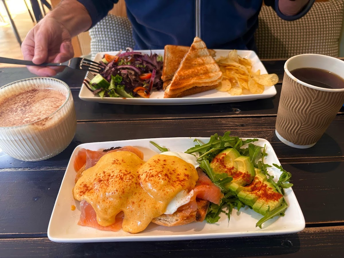 Lucky's cafe - 6