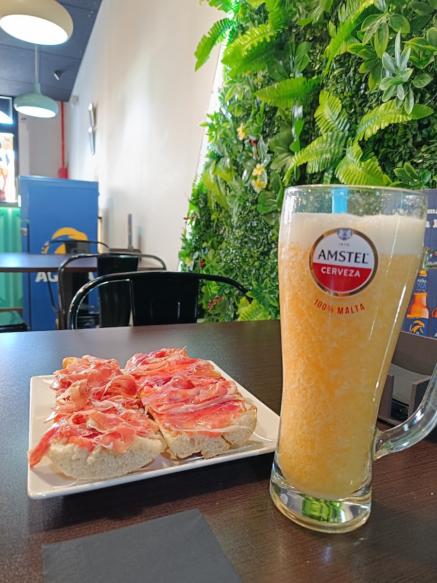 Aroma de Café la Plaza - 9