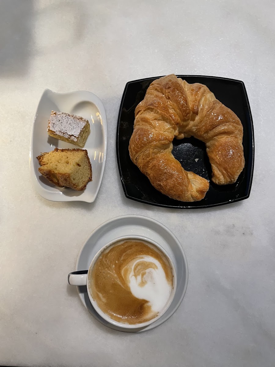 A Biblioteca Café - 7