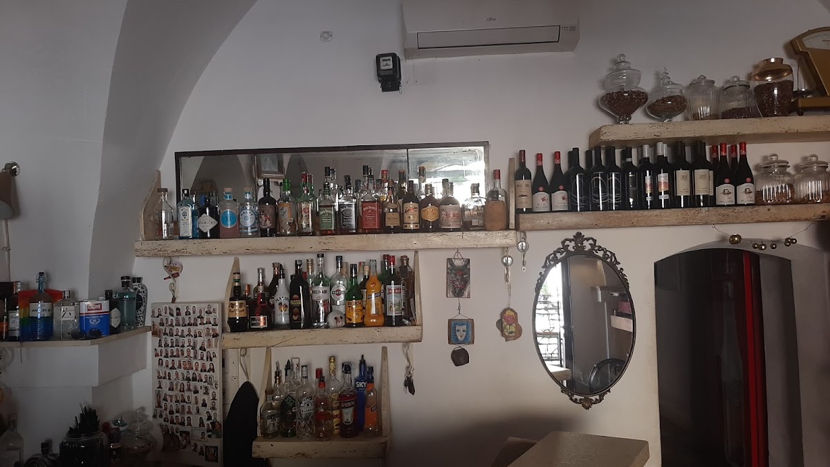 Viola Cafe - 3