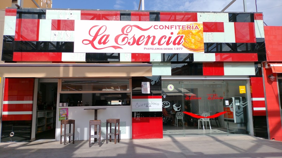 La Esencia