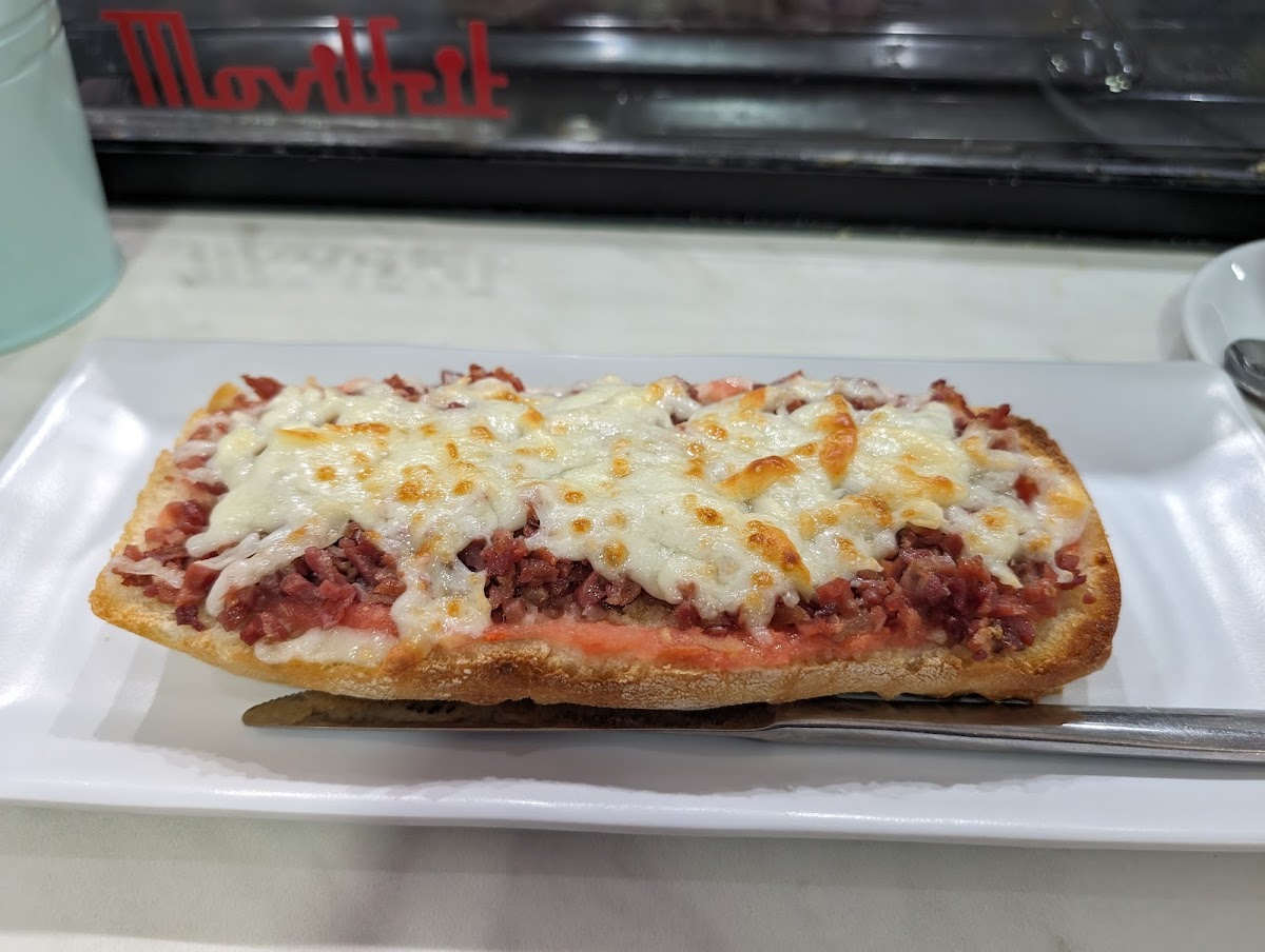 Café Bar BERGES CINCO - 4