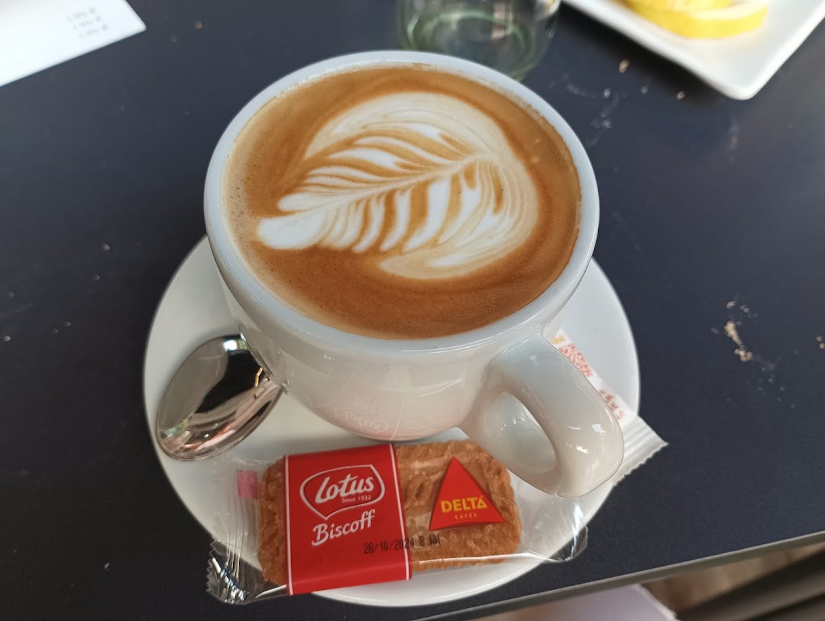 Café Bar BERGES CINCO - 7