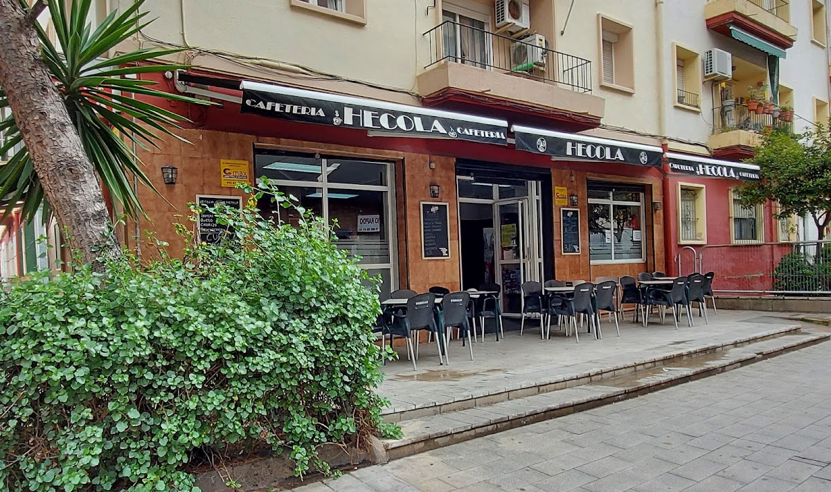 Cafetería-Bar Hecola