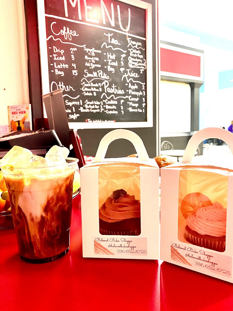 Carolina Red Café - 7