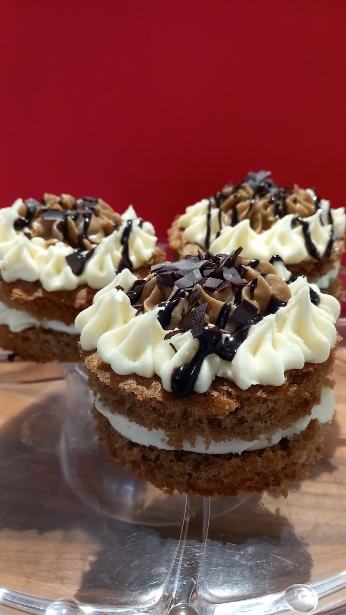 Redz Cafe Ashby de-la Zouch - 9