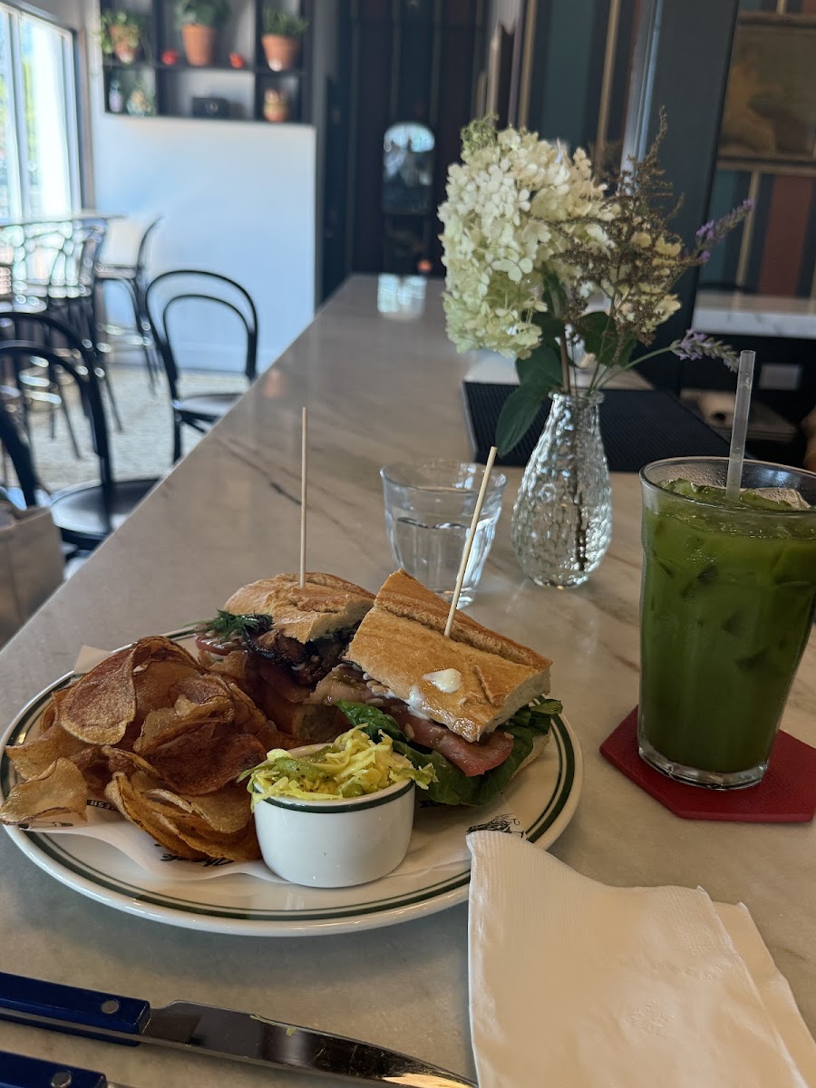 roto all day cafe - 4