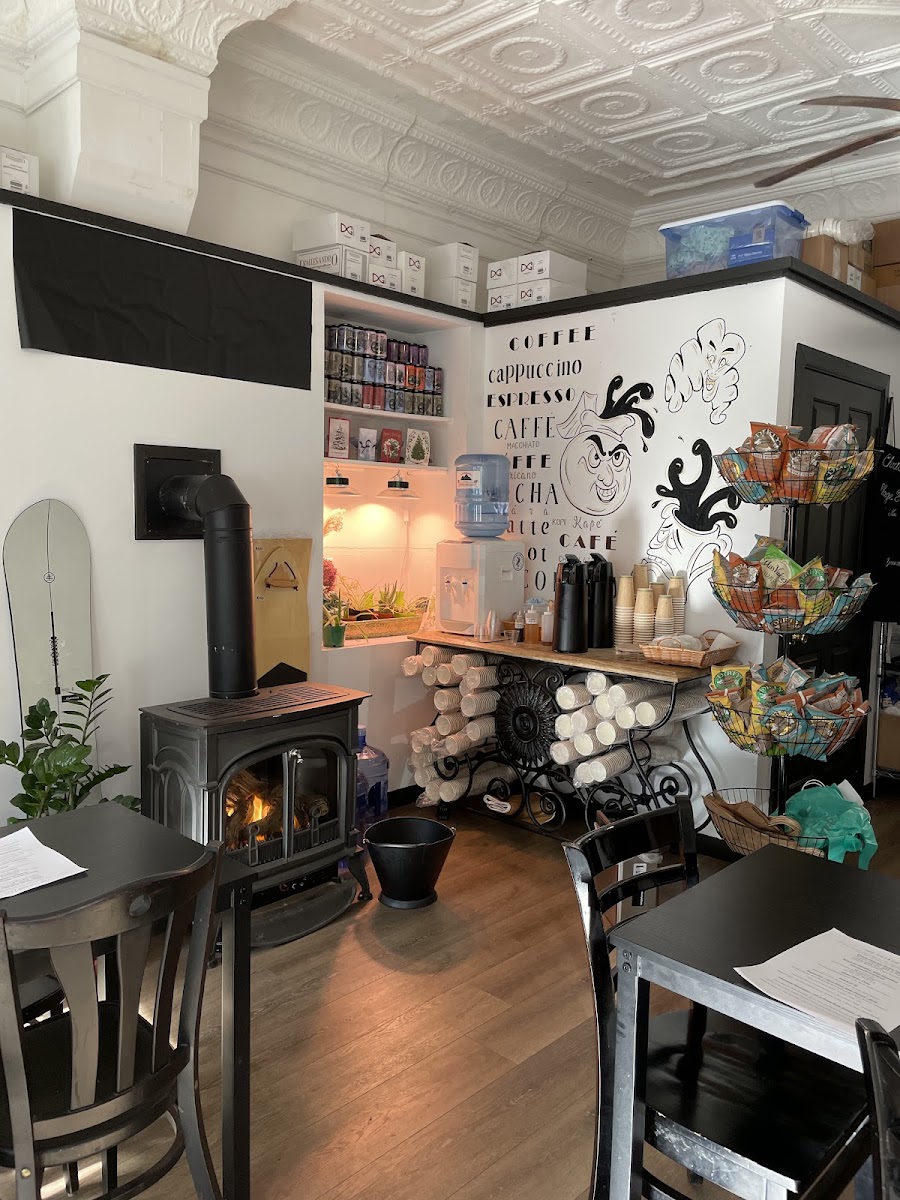 The Village East Cafe & Market - 3