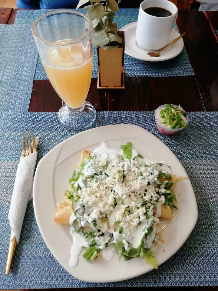 Pistache Cafetería - 7