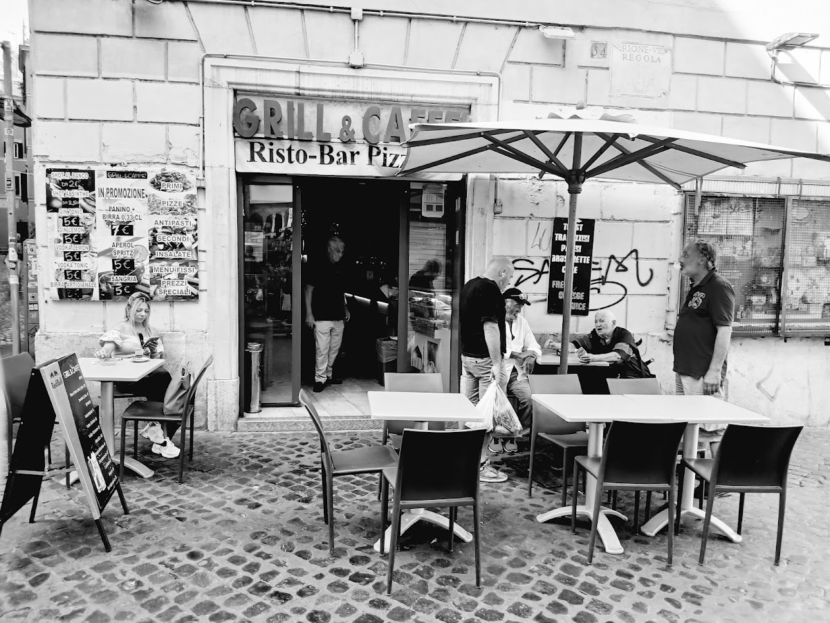 GRILL & CAFFE Risto-Bar Pizzeria