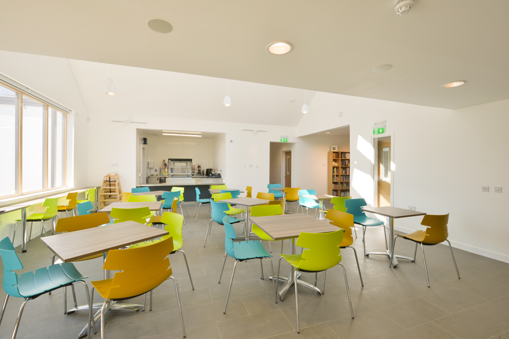 Cafe & Gifts @ 45 - Ochiltree Hub