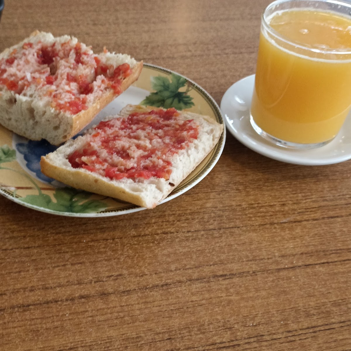 Cafe Tapas Y Vinos 'Roa'