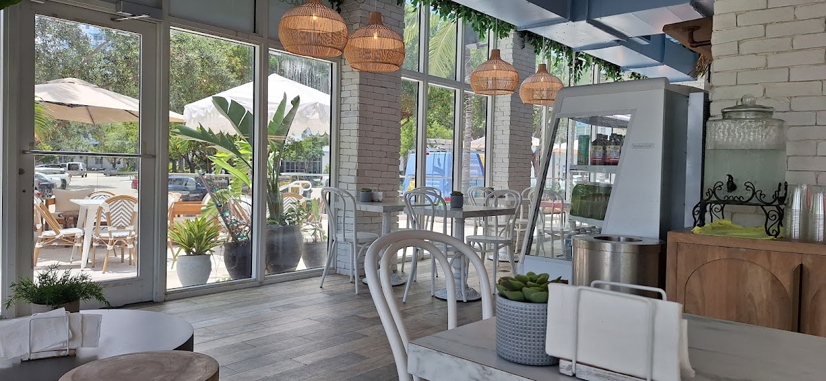 Mr. Baguette - Miami Beach