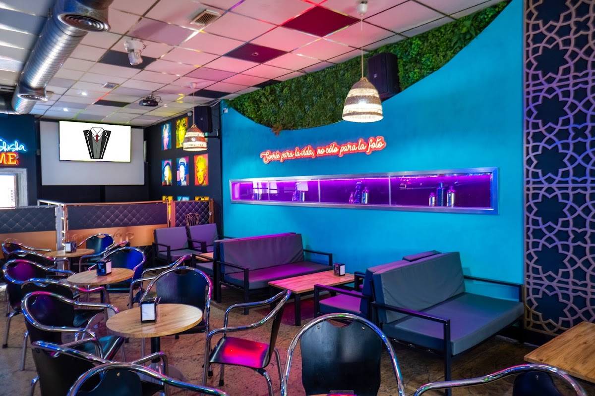 Cafetería Bulebar Café & Copas