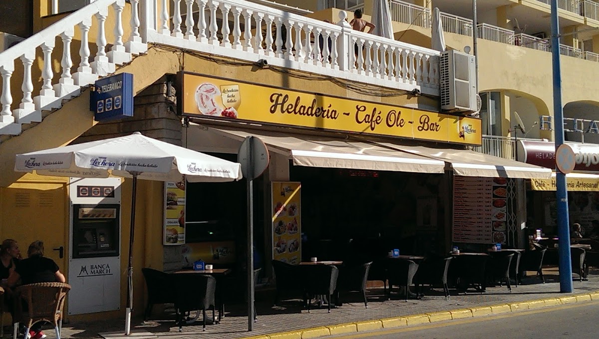 Heladeria Cafeteria Ole.