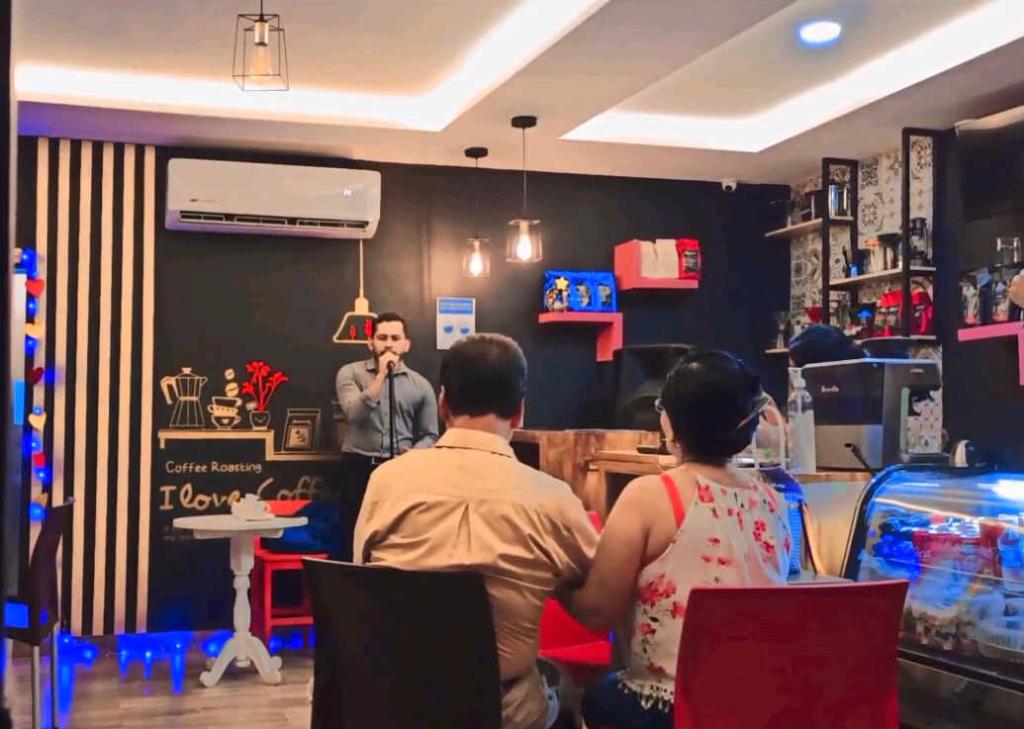 Cafetería Sierra Azul