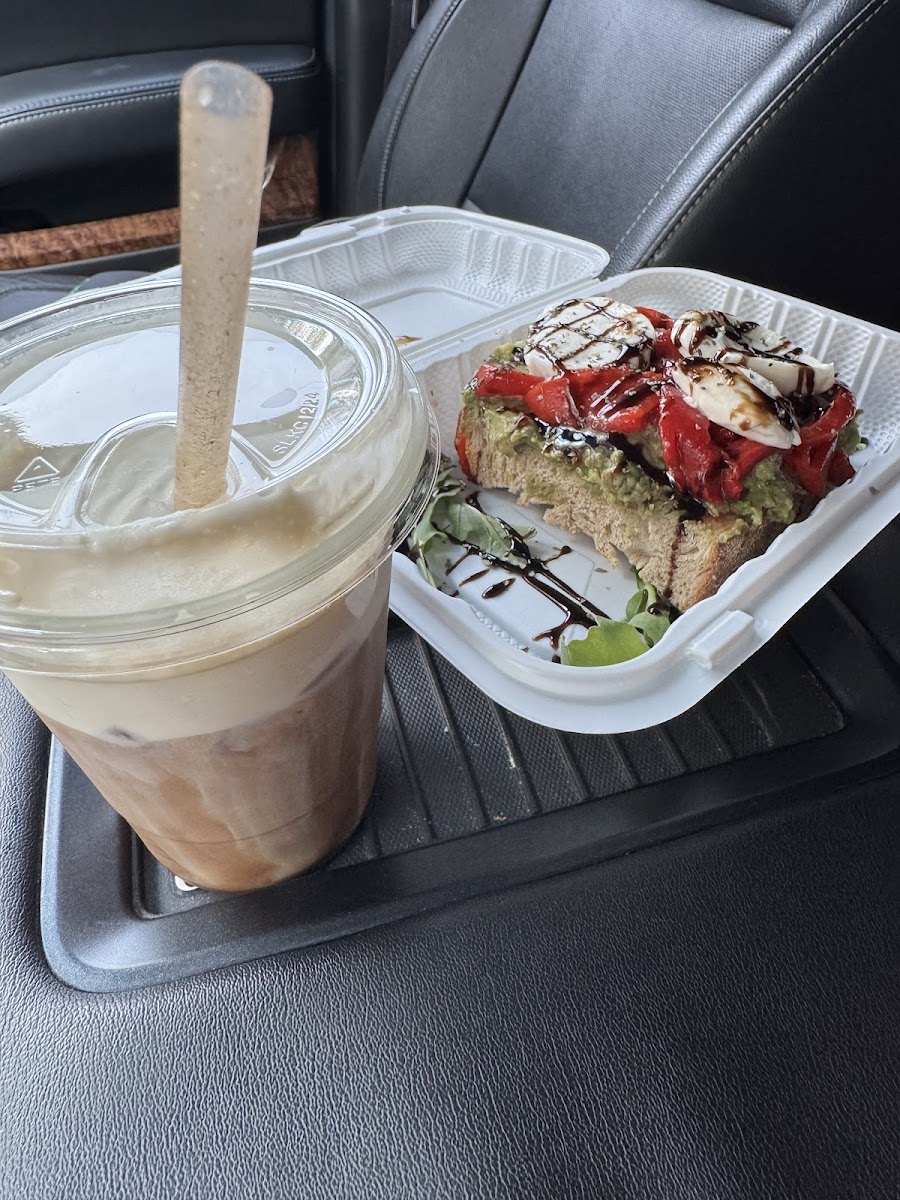Simply Spinelli Cafe - 3