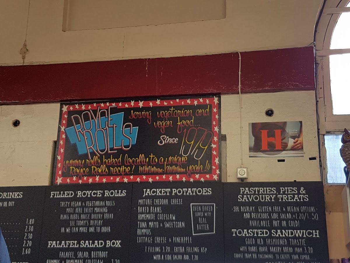 Royce Rolls Cafe - 3
