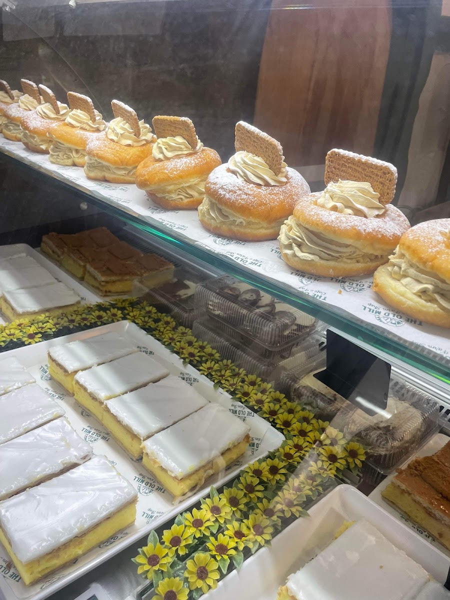 The Old Mill Cafe & Farm Shop - 9