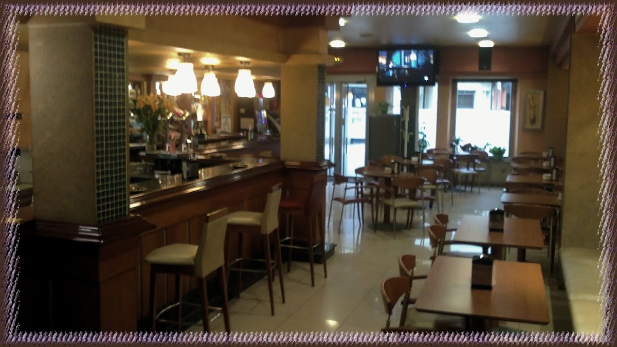 Cafetaría - Cervexaría Nogal