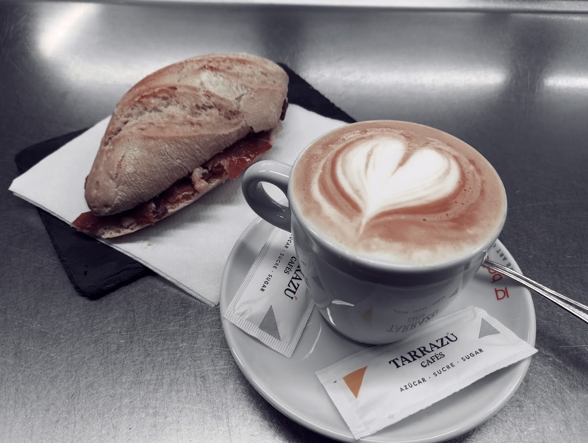 ¡Cafeteria Jerry's!