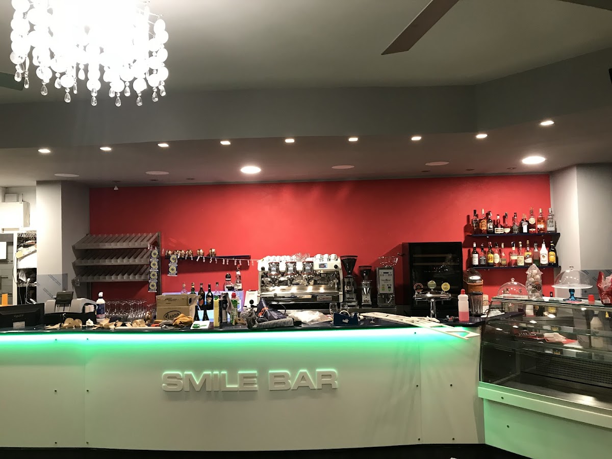 BAR SMILE SNC