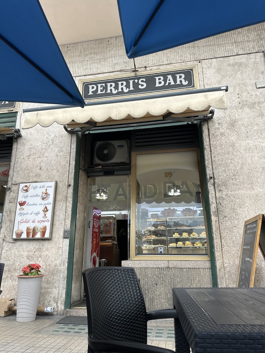 Caffetteria Perri’s Bar
