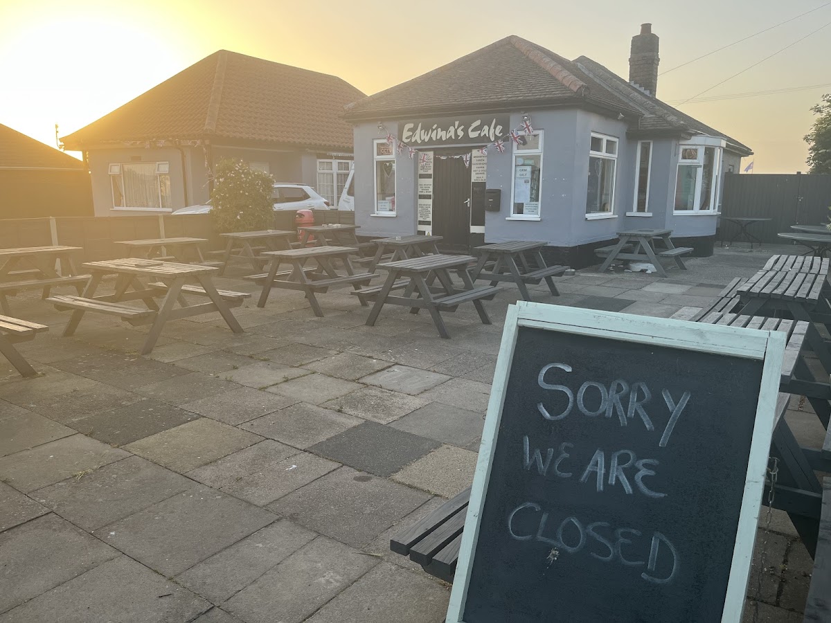 Edwina's Cafe - 4