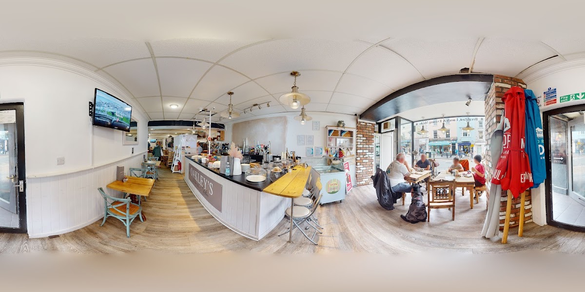 Oakleys bar and kitchen - 2