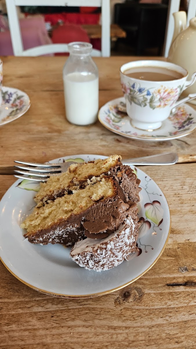 Priscilla's Kitchen - 8