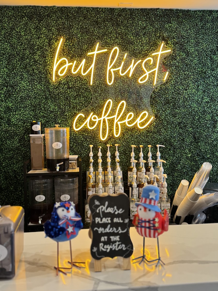 Queen B Coffee Company - 3