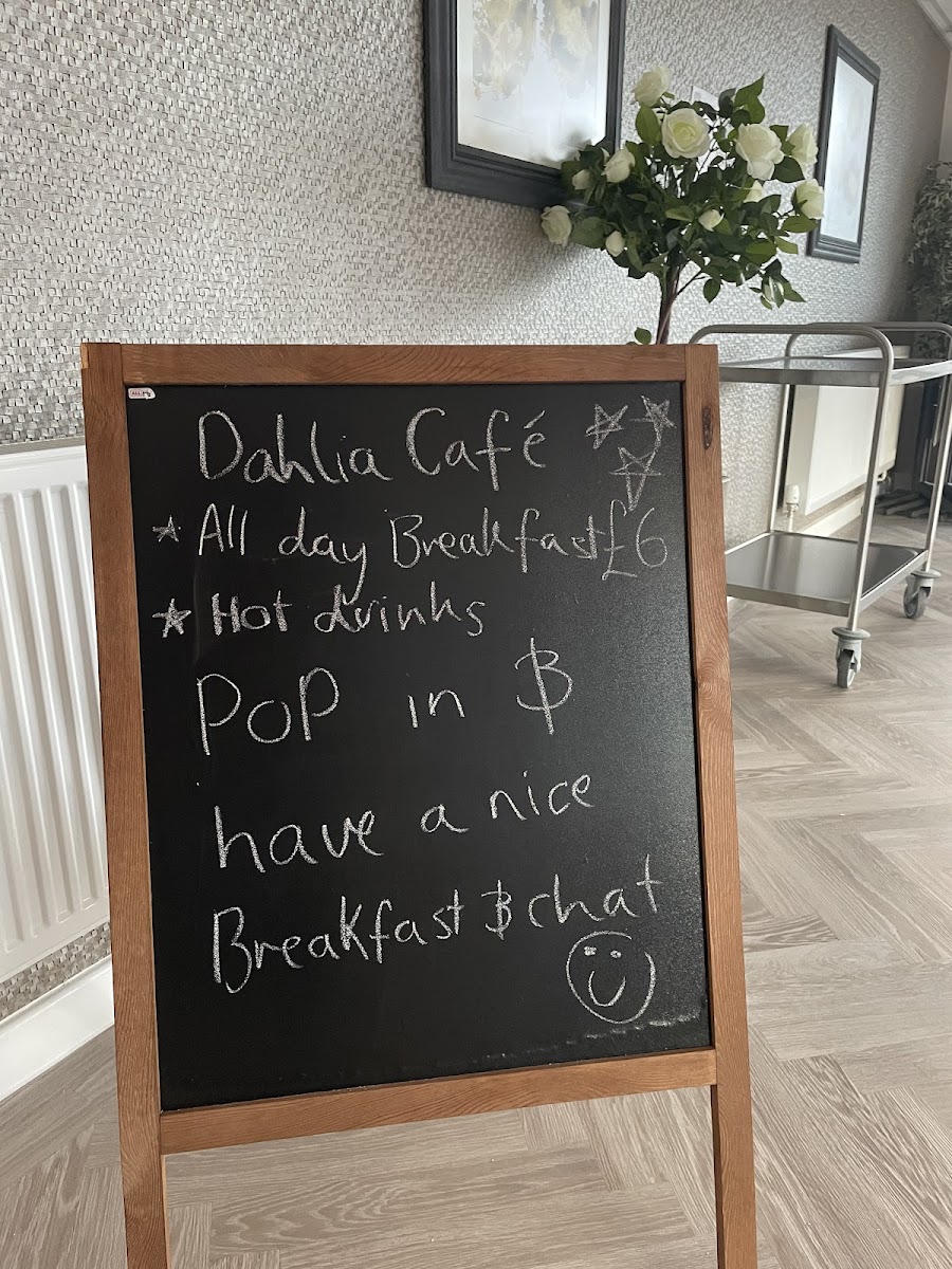 Dahlia Café - 5