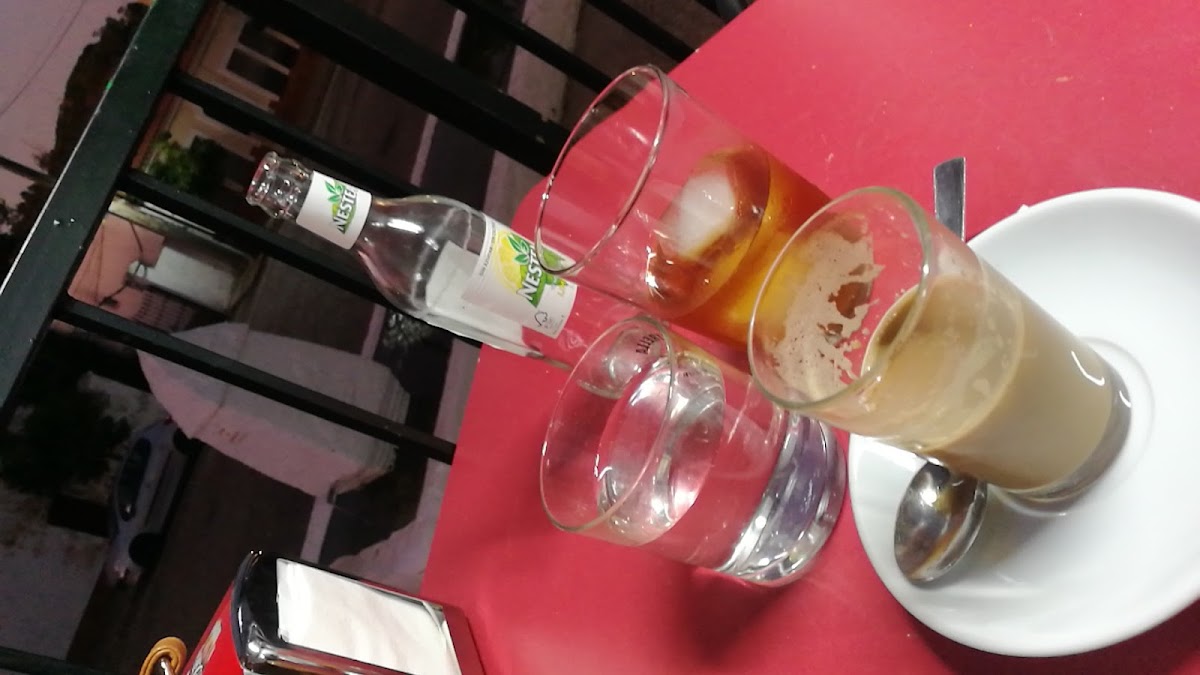 Bar Cafeteria El Pilar - 9