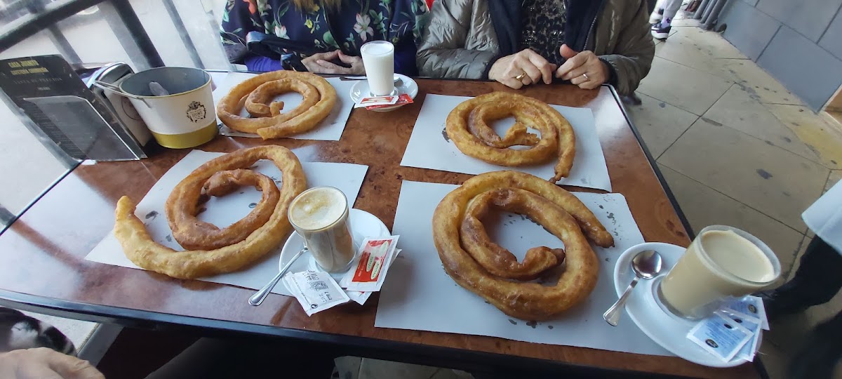 Churrería-Cafetería 'Casa Juanito' - 7