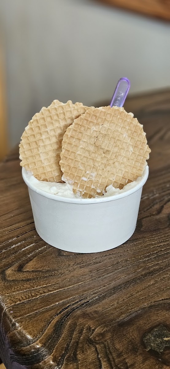Dolce Gelato & Espresso Bar - 5