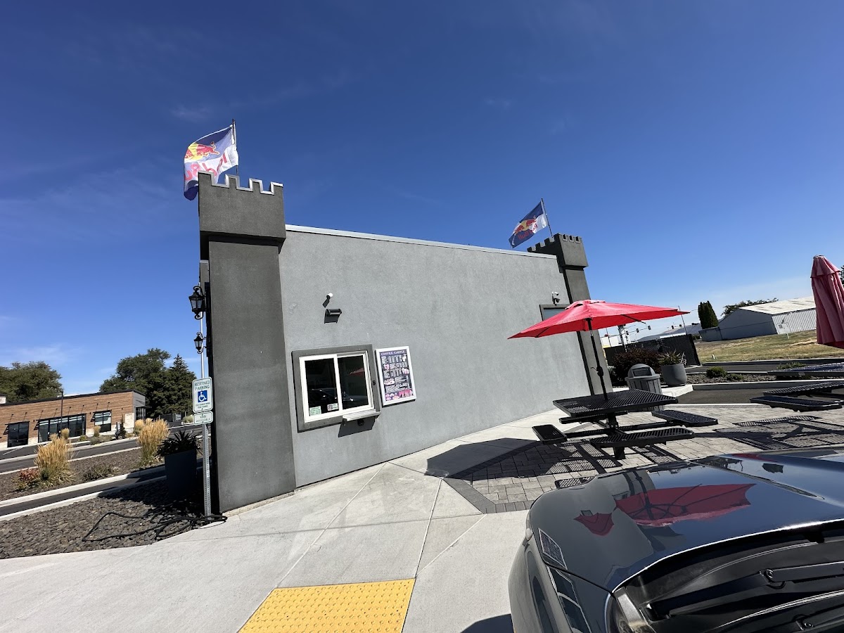 The Coffee Castle - 3