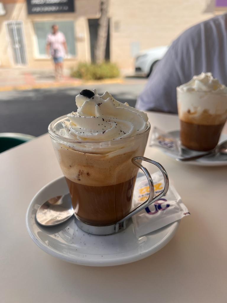 Heladería cafetería la ria - 8